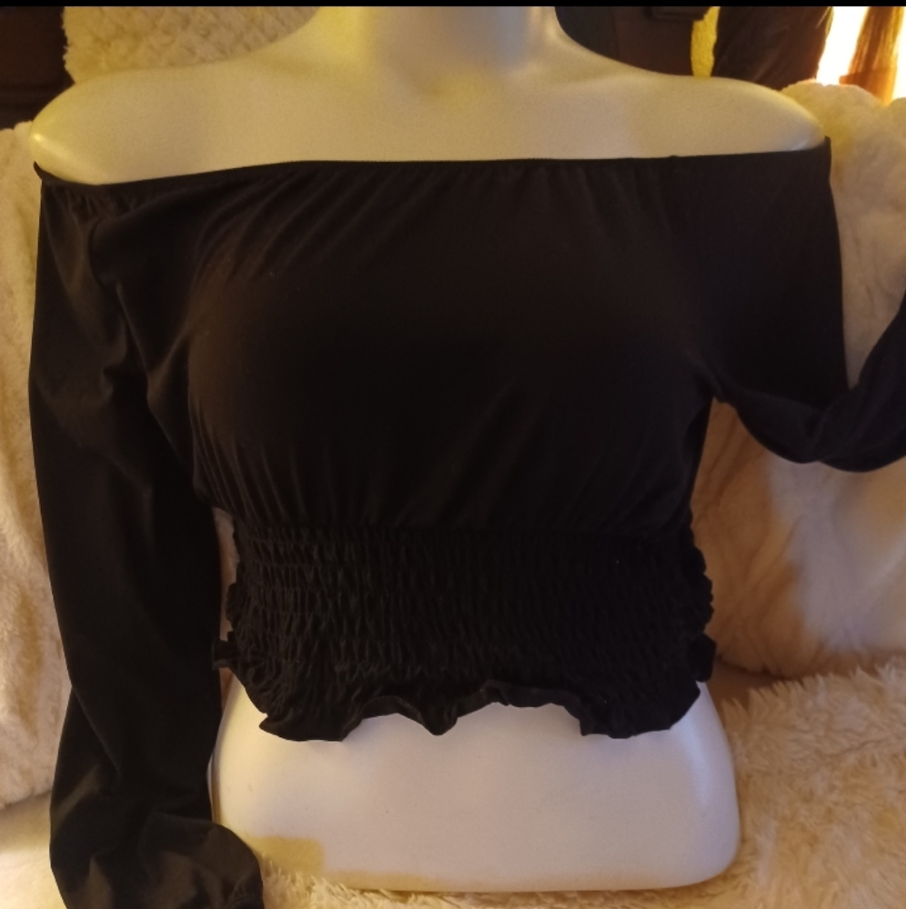 2/$25 MACY'S Sexy Black off the shoulder stretchy blouse - Size L